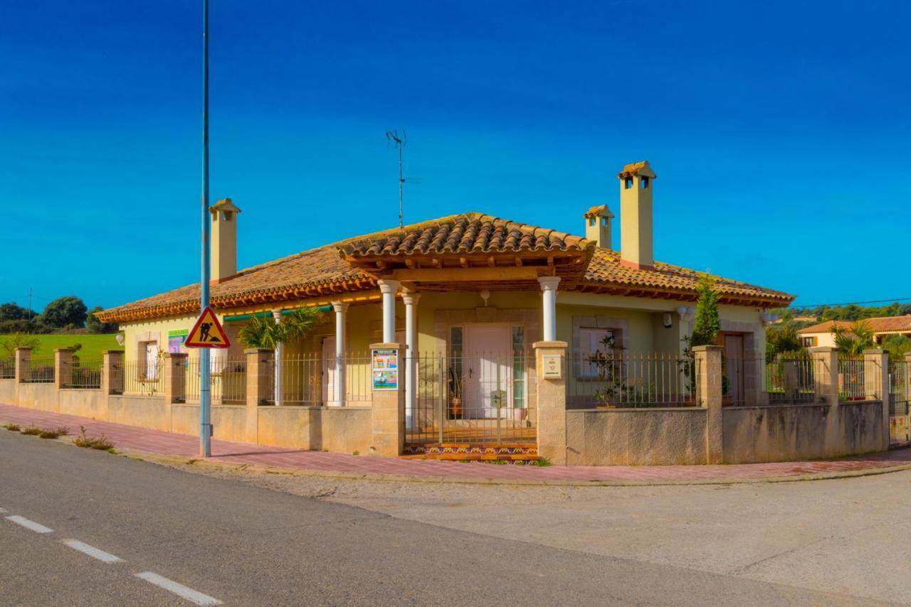 Gallart - Turistico Rural La Pobla de Cervoles Buitenkant foto