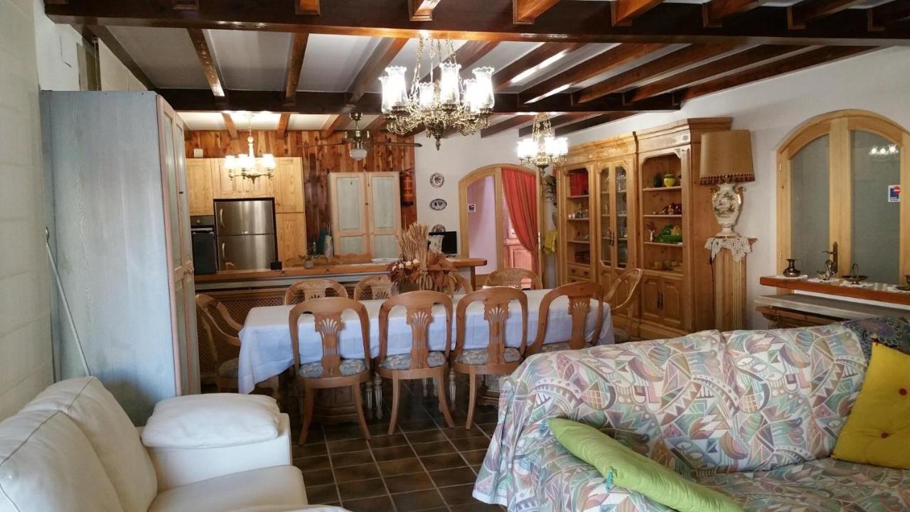 Gallart - Turistico Rural La Pobla de Cervoles Buitenkant foto